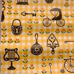Vtg Contact Paper Colonial Horse Buggy Weather Vane Yellow Gingham￼￼ 8 Ft X 18”